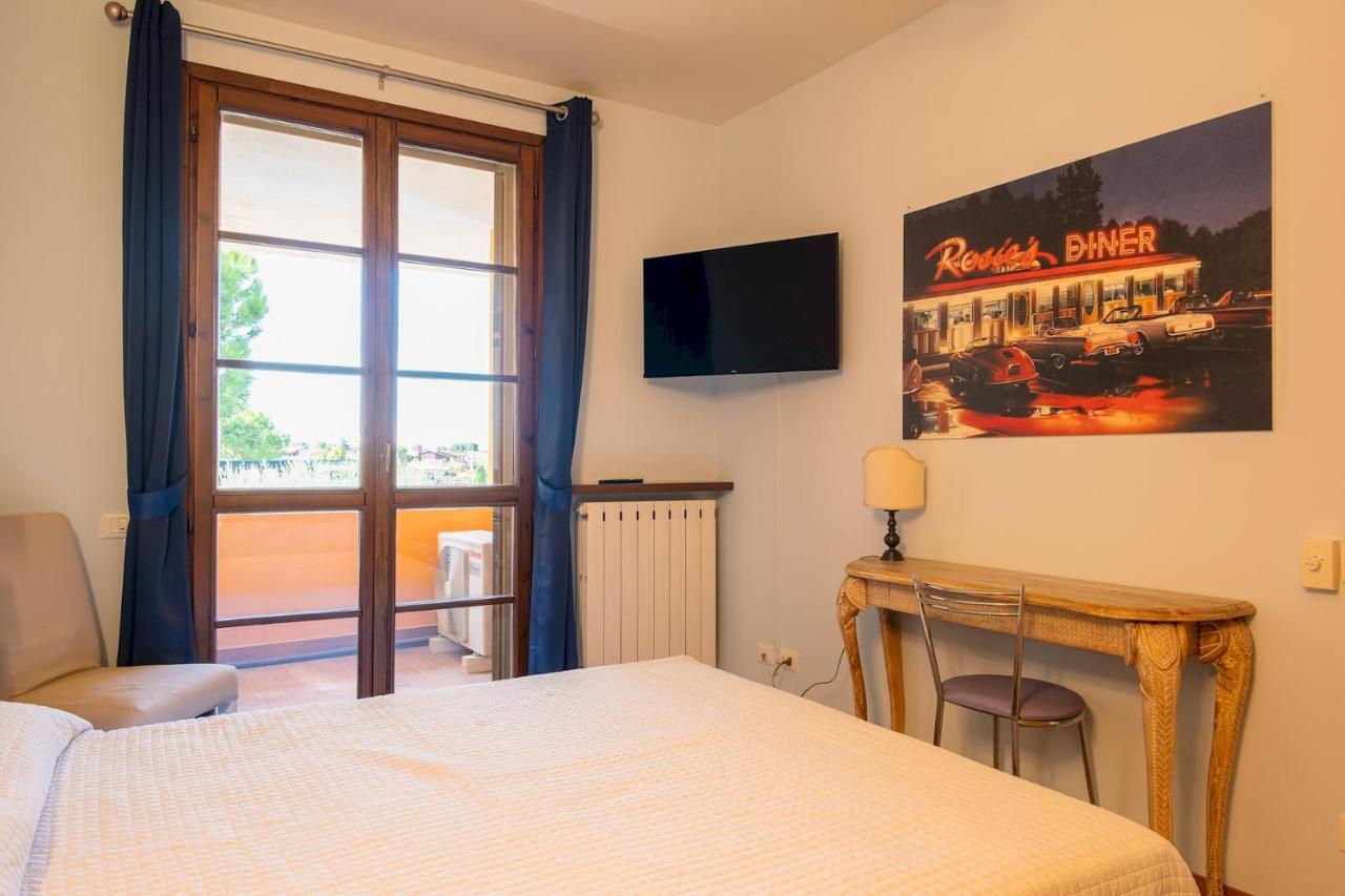 La Casa Sul Porto - Italian Homing Leilighet Sirmione Eksteriør bilde